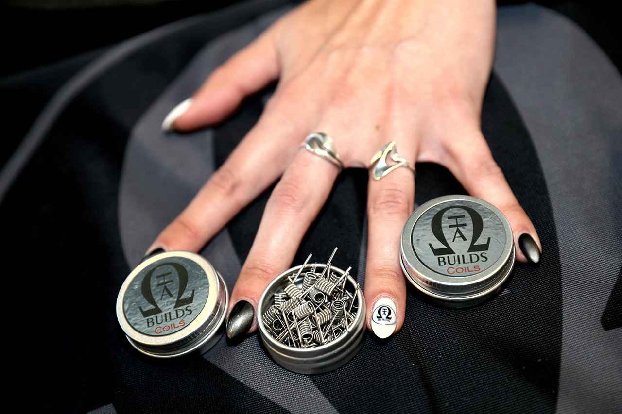 Is Vaping Better Than Smoking? Breaking Down the Facts 3 Are There Health Risks Linked to Vaping?