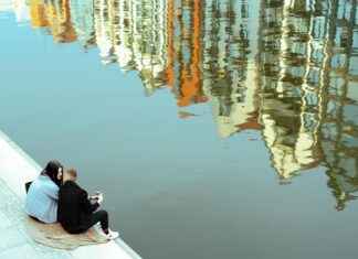 Jennifer Love Hewitt Nude Hoax: Real or Internet Myth? Jennifer Love Hewitt Nude Hoax: Real or Internet Myth?