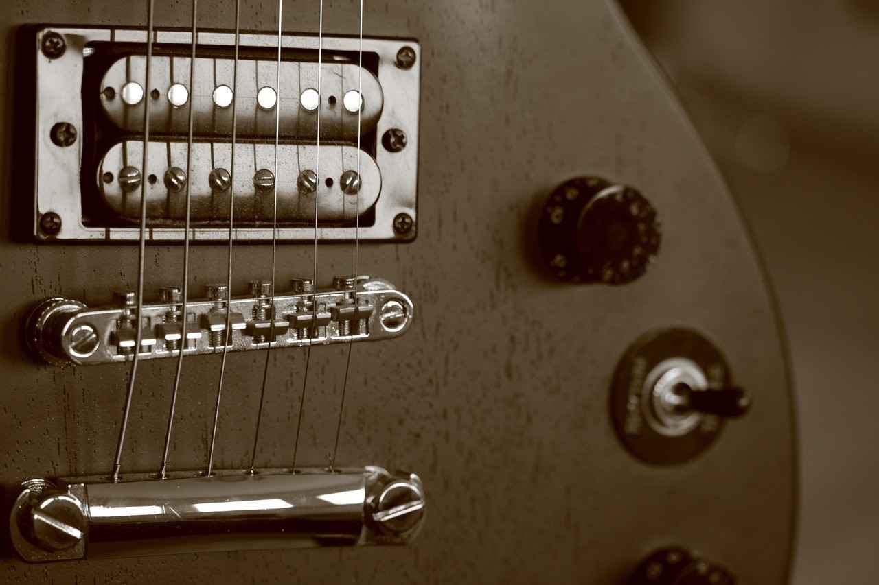 What Are the Key Albums That Defined Motörhead?