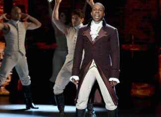 Leslie Odom Jr. Reprises ‘Hamilton’ Role Fall 2021 leslie-odom-jr-reprises-hamilton-role-fall-2021
