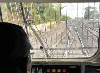 Loco Pilot Granted Leave for Wife’s Labor Emergency loco-pilot-granted-leave-for-wifes-labor-emergency