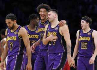 Luka Doncic shines as Lakers defeat Pelicans luka-doncic-shines-as-lakers-defeat-pelicans