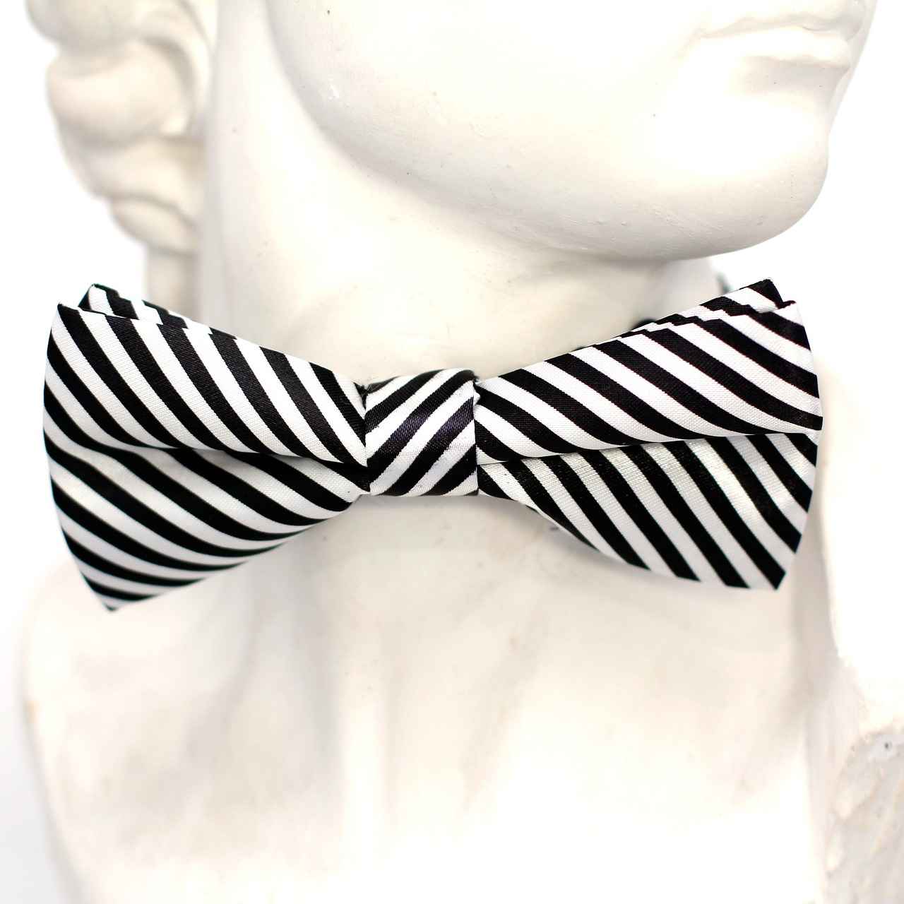 Men Pearl Necklace: The Rising Trend in Men’s Fashion 8 Conclusion: Embracing the Pearl Necklace Trend