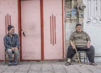 Men’s Haircut Styles Back of Head: The Best Back Views for a Clean Cut Men's Haircut Styles Back of Head: The Best Back Views for a Clean Cut