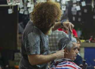 Mens Vintage Haircut Styles: Classic Looks That Never Go Out of Fashion Mens Vintage Haircut Styles: Classic Looks That Never Go Out of Fashion