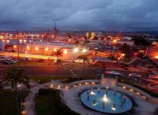 Mother of Pearl Necklace: A Guide to This Unique Gemstone Mother of Pearl Necklace: A Guide to This Unique Gemstone