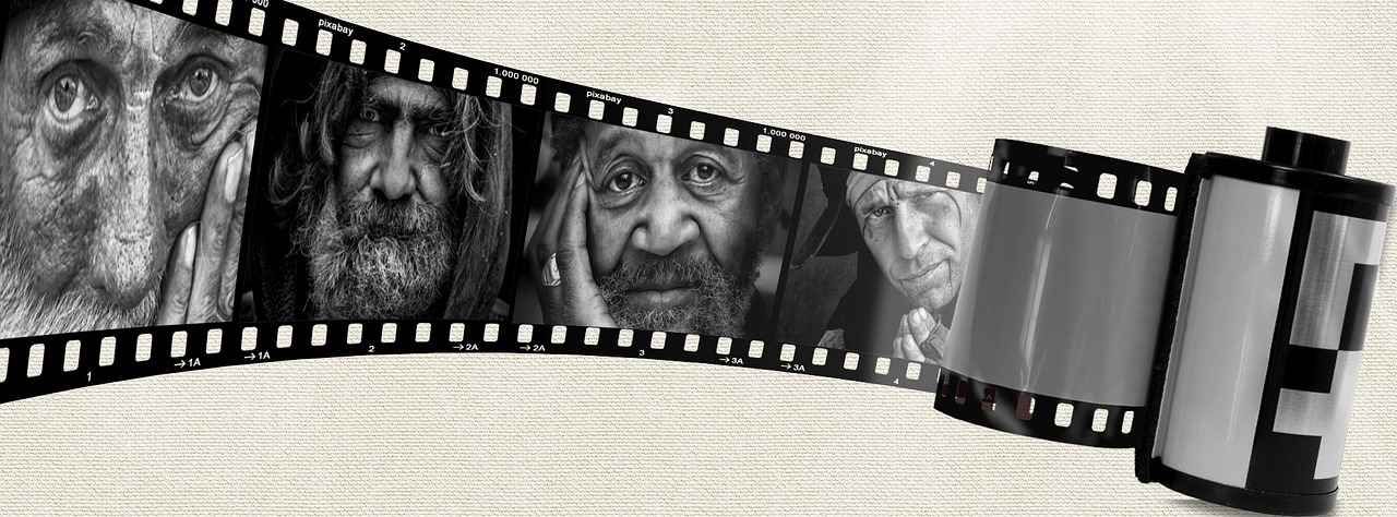 Pros and Cons of Movie Cafe 123