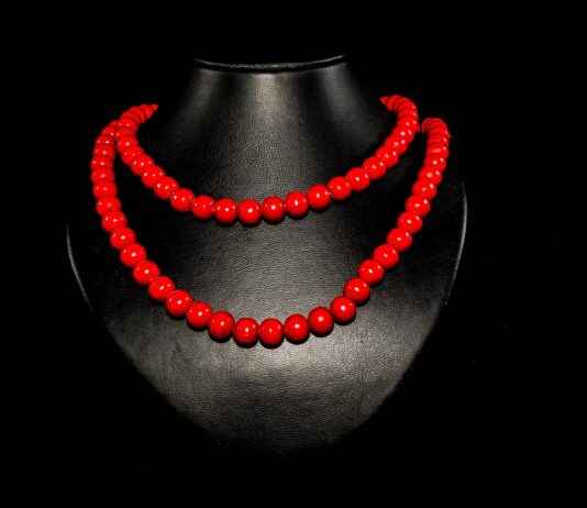 Natural Pearl Necklace: Why It’s So Rare and Valuable Natural Pearl Necklace: Why It’s So Rare and Valuable