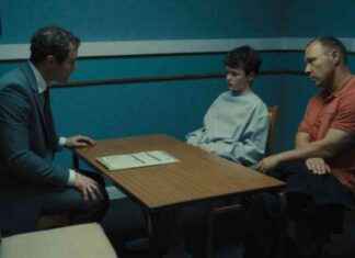 Netflix reports strong earnings amidst economic challenges netflix-reports-strong-earnings-amidst-economic-challenges