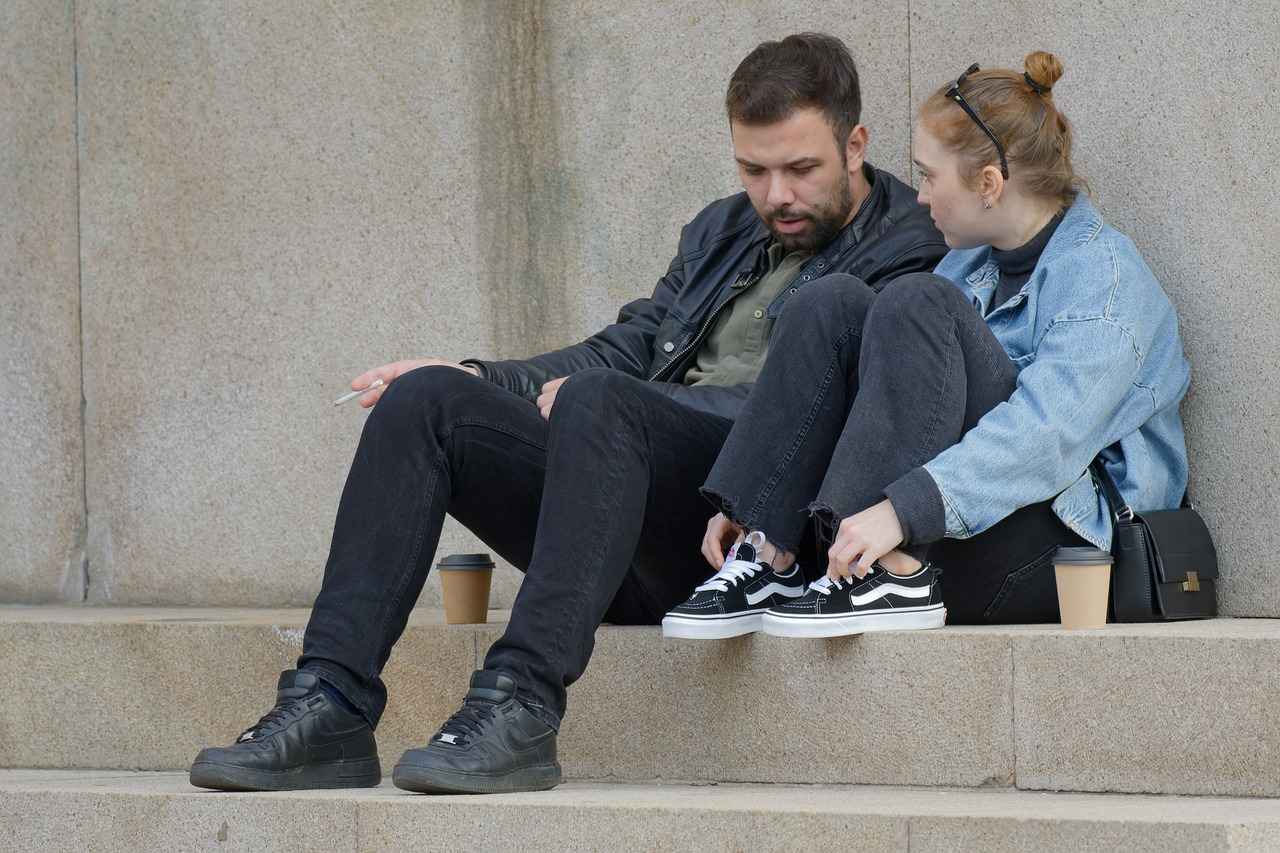 How Do Personal Stories Influence Tobacco Perception?