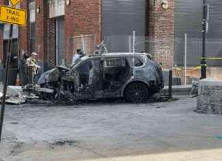 NYPD suspends 2 cops in stolen SUV chase death nypd-suspends-2-cops-in-stolen-suv-chase-death