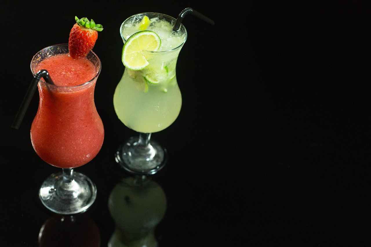 Peach Schnapps Cocktails: 5 Easy Drinks You’ll Love 5 How Can You Customize Your Peach Schnapps Cocktails?