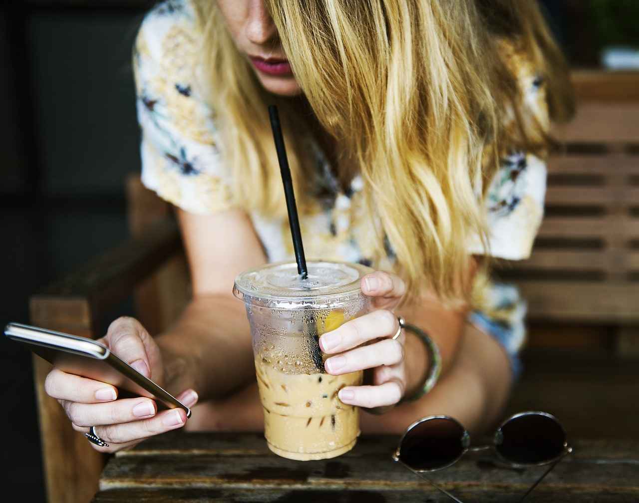 Phone Cases with Card Holders: How They Make Life Easier 1 What Are Phone Cases with Card Holders?