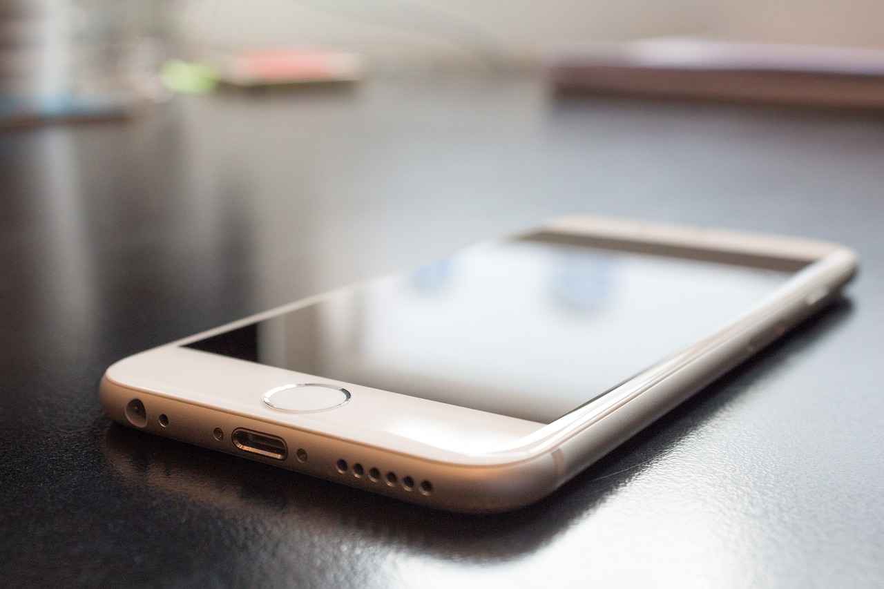 Phone Cup Holders: Combining Functionality with Convenience 2 Benefits of Using Phone Cup Holders