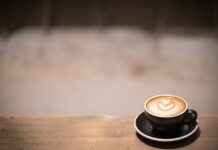 Portable Coffee Makers for Airplanes: Brew Fresh Coffee in the Sky Portable Coffee Makers for Airplanes: Brew Fresh Coffee in the Sky