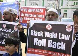 Protests against Waqf Act in Hyderabad protests-against-waqf-act-in-hyderabad