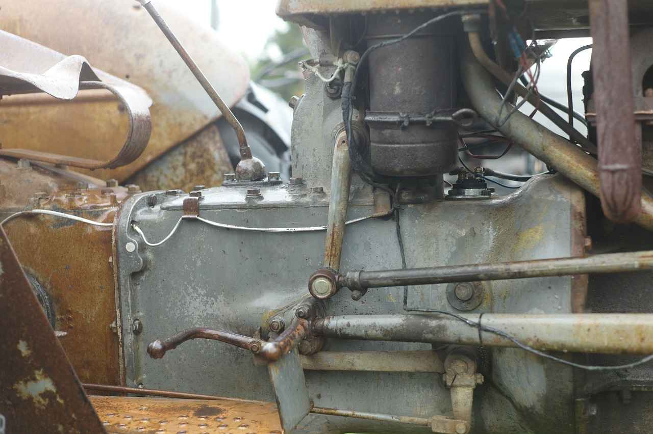 How Do Fans Feel About Ferguson's Decision to Go Nude?