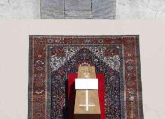 Remembering Pope Francis: Memorial Photo Gallery remembering-pope-francis-memorial-photo-gallery