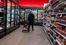 Risks of Purchasing Tariff-Impacted Goods: Expert Advice risks-of-purchasing-tariff-mpacted-goods-expert-advice