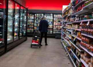 Risks of Purchasing Tariff-Impacted Goods: Expert Advice risks-of-purchasing-tariff-mpacted-goods-expert-advice