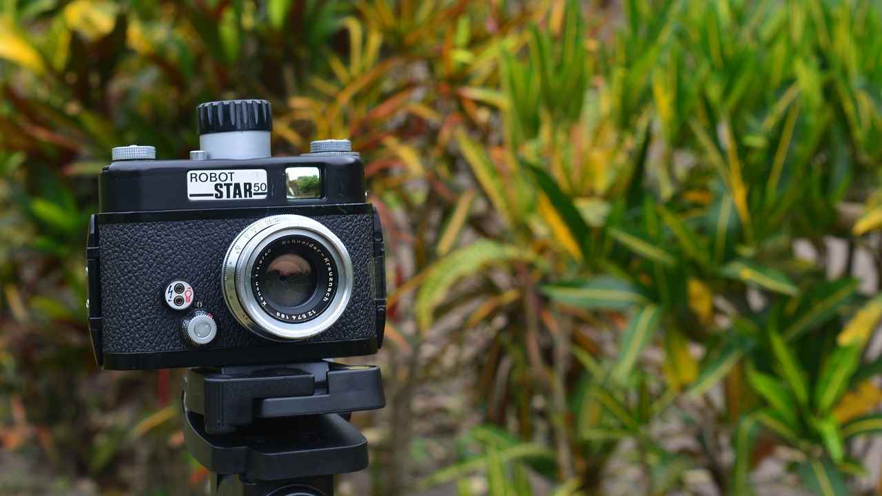 Robot Movie for Kids: Adventures with Artificial Intelligence 2 2. Top Robot Movies for Kids