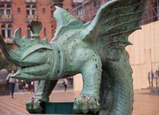 Rogue 5E Class Guide: How to Max Your Stealth & Damage Rogue 5E Class Guide: How to Max Your Stealth & Damage