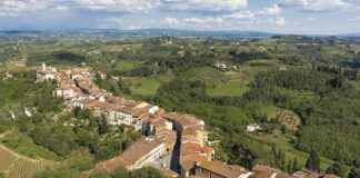 San Judas Tadeo Devotion: Miracles and Modern-Day Followers San Judas Tadeo Devotion: Miracles and Modern-Day Followers