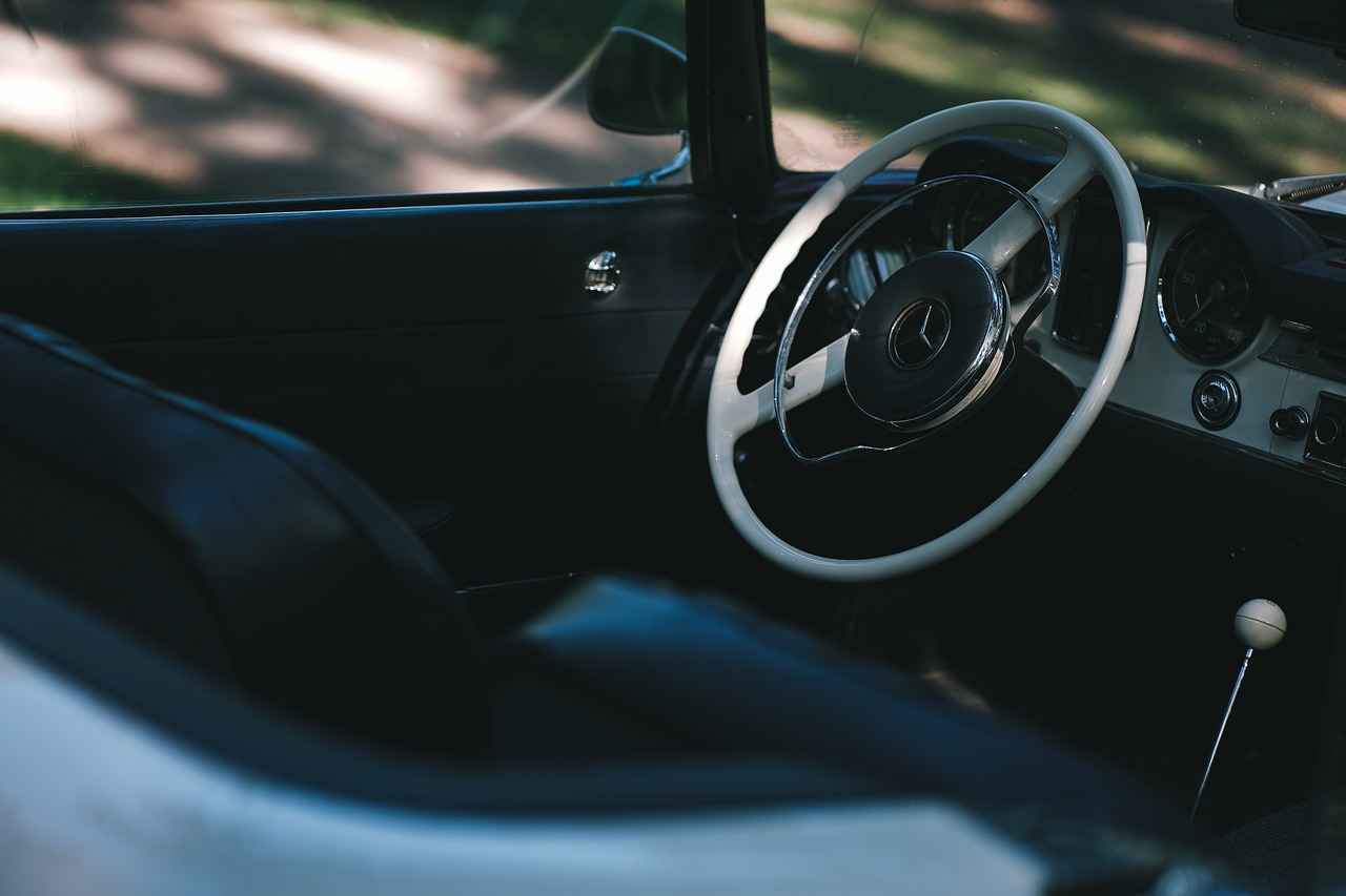Steering Wheel Phone Holders: Keep Your Phone Close While Driving 6 6. Maintenance Tips for Steering Wheel Phone Holders