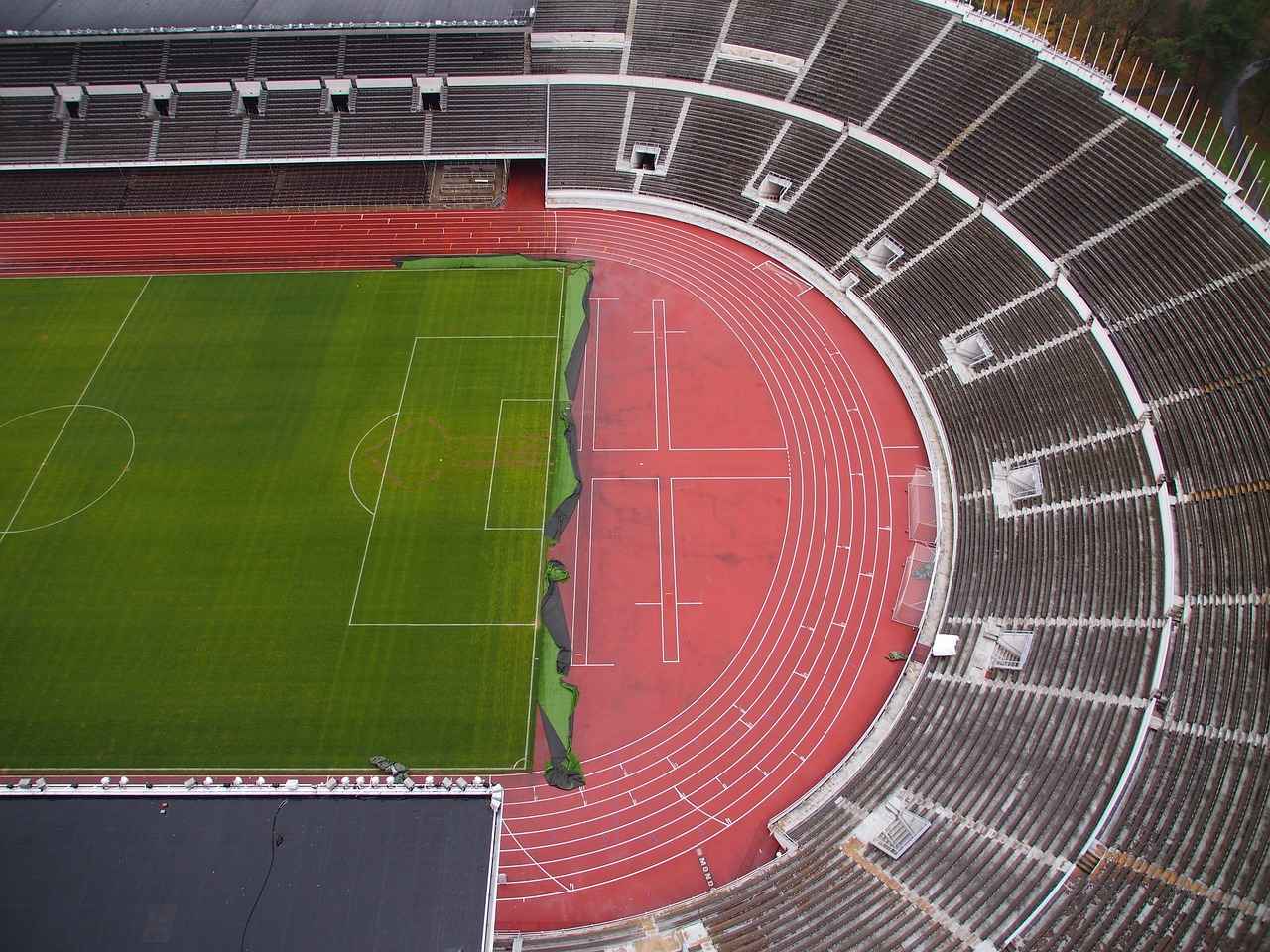 What Do Users Say About StreamEast Live?