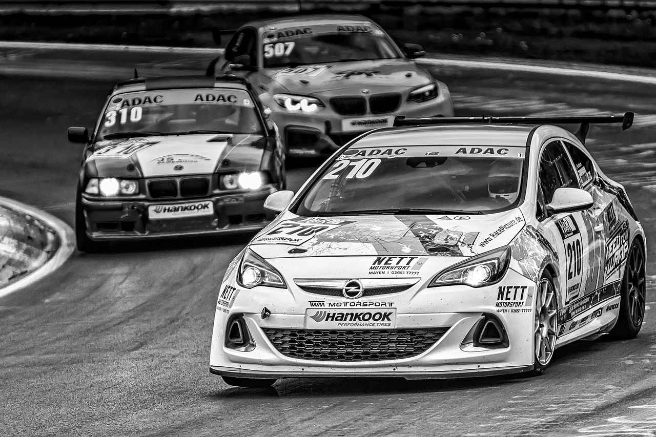 Subscription Plans: Free vs. Paid