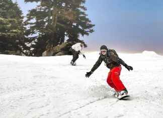 Streaming vs. Cable: Best Way to Watch Live Sports in 2025 Streaming vs. Cable: Best Way to Watch Live Sports in 2025