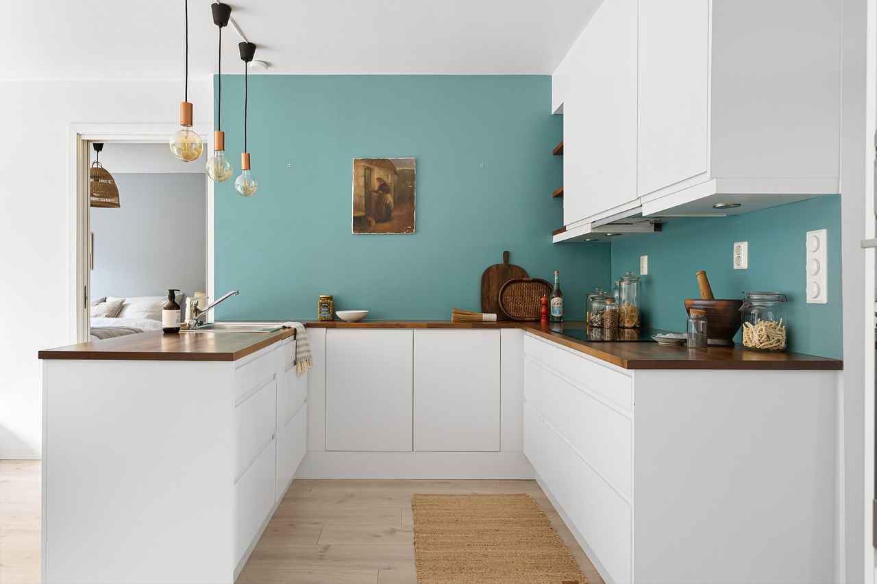 Types of Wood Used in Bed Designs