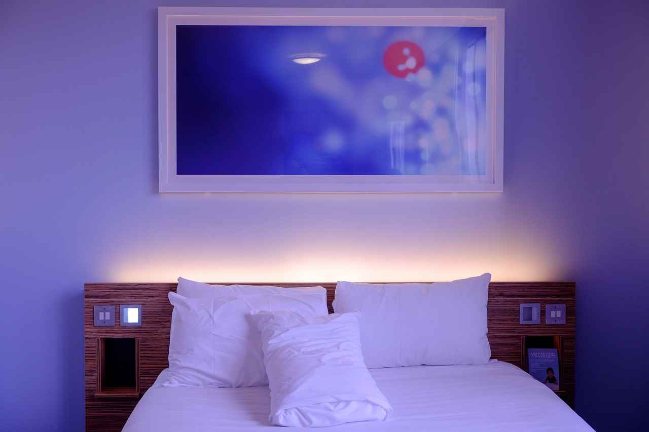 Stunning Bed Headboard Design Images for a Trendy Bedroom 1 Popular Headboard Styles for Modern Bedrooms
