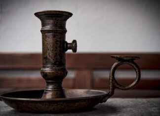 Suction Cup Phone Holders: Top Picks for Your Vehicle and Beyond Suction Cup Phone Holders: Top Picks for Your Vehicle and Beyond