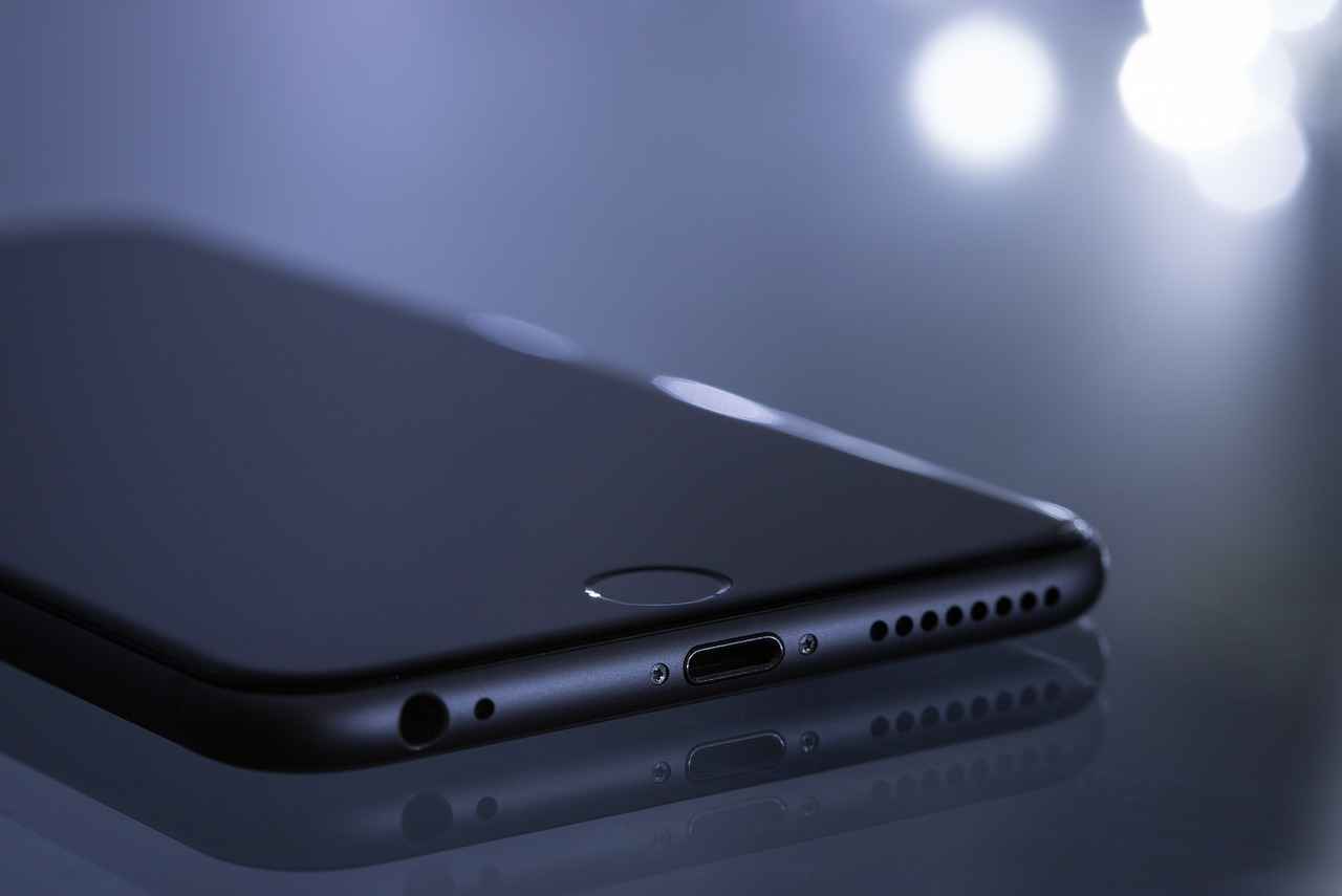 Suction Phone Holders: The Easy Way to Secure Your Device 5 Choosing the Right Suction Phone Holder