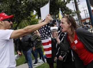 Target: Identifying crossover voters in West Hollywood and Beverly Hills.New Title: Crossover Voter Search in West Hollywood & Beverly Hills target-dentifying-crossover-voters-in-west-hollywood-and-beverly-hillsnew-title-crossover-voter-search-in-west-hollywood-beverly-hills