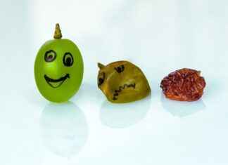 The Anti-Aging Benefits of Nicotinamide Mononucleotide (NMN) The Anti-Aging Benefits of Nicotinamide Mononucleotide (NMN)