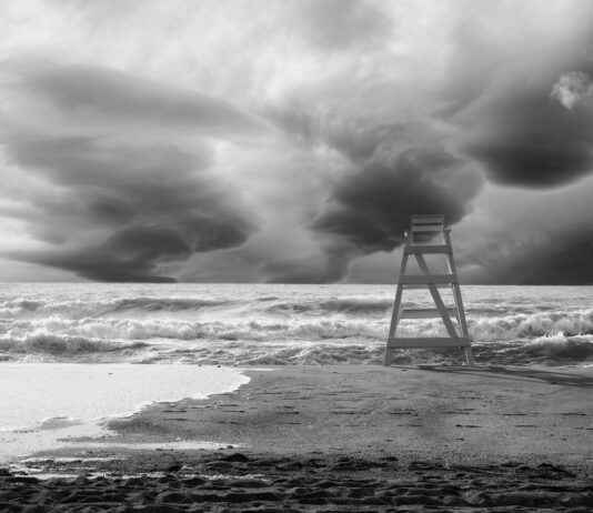 The Best Jewelry to Wear for a Black-Tie Event The Best Jewelry to Wear for a Black-Tie Event