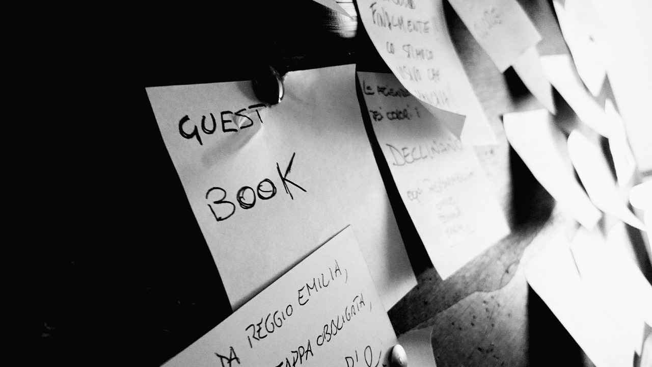 Building Authority Through Guest Blogging
