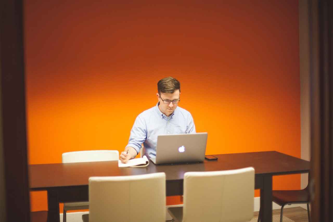 The Role of Influencers in Content Creation