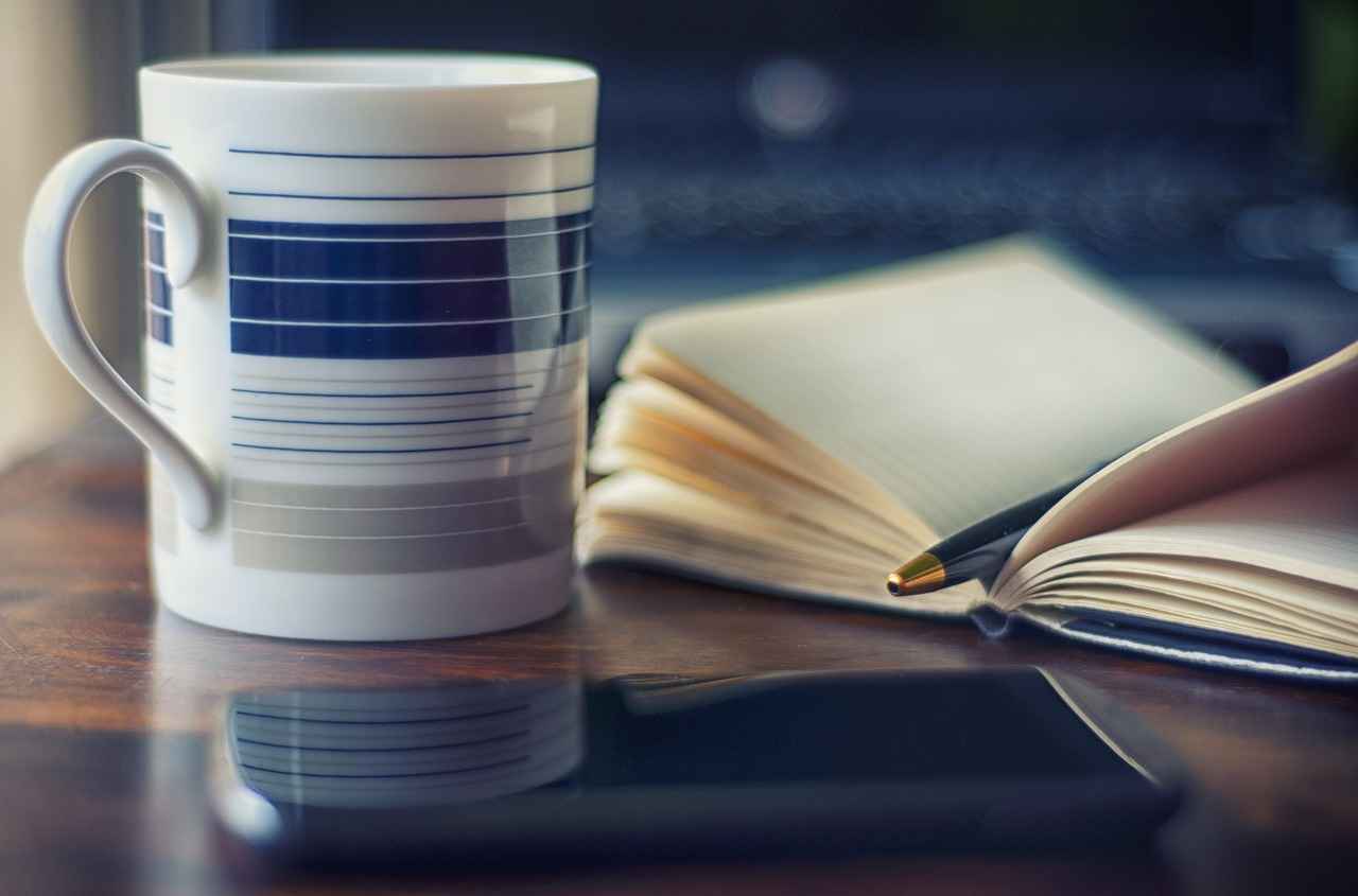 How Guest Blogging Enhances Email Marketing