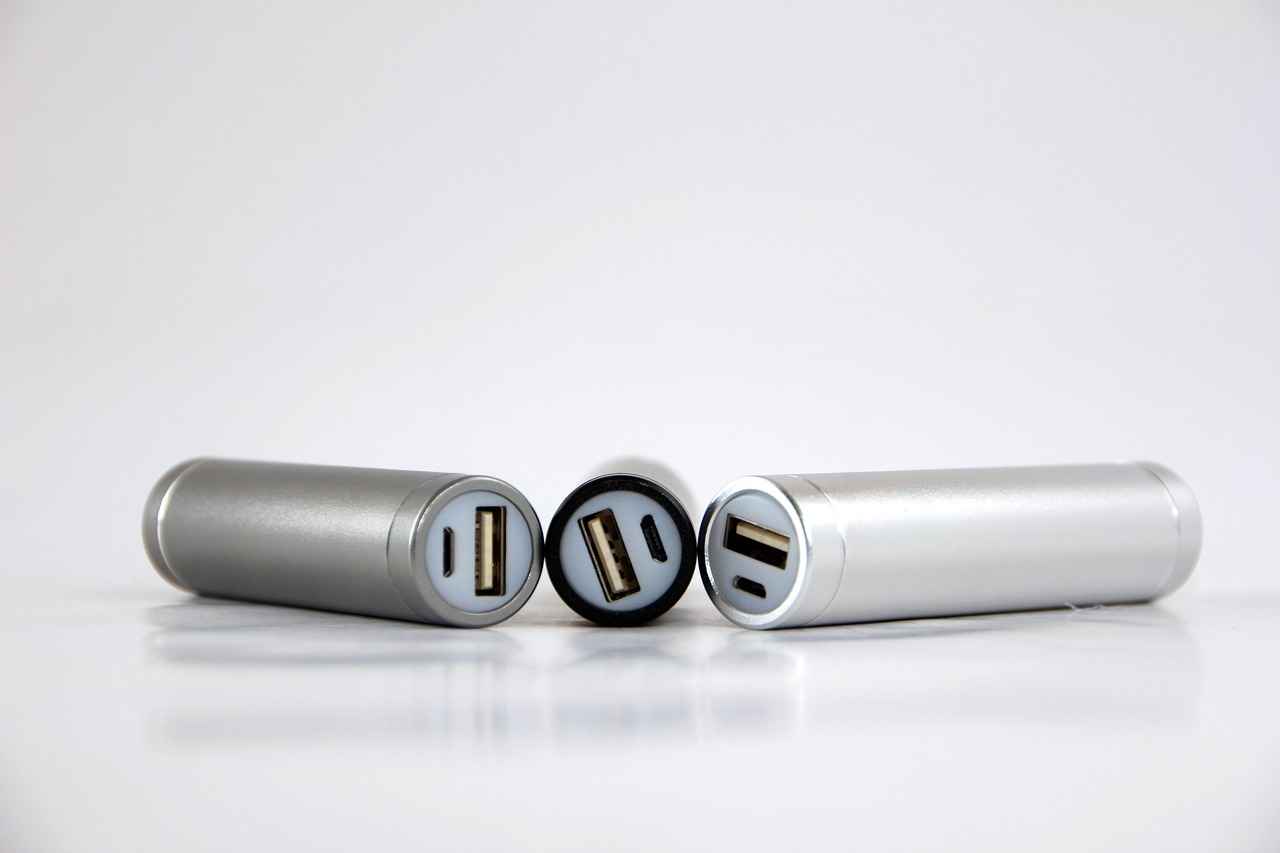 The Evolution of Vape Batteries: Longer Life, Faster Charging 4 What Types of Batteries Are Commonly Used in Vaping?
