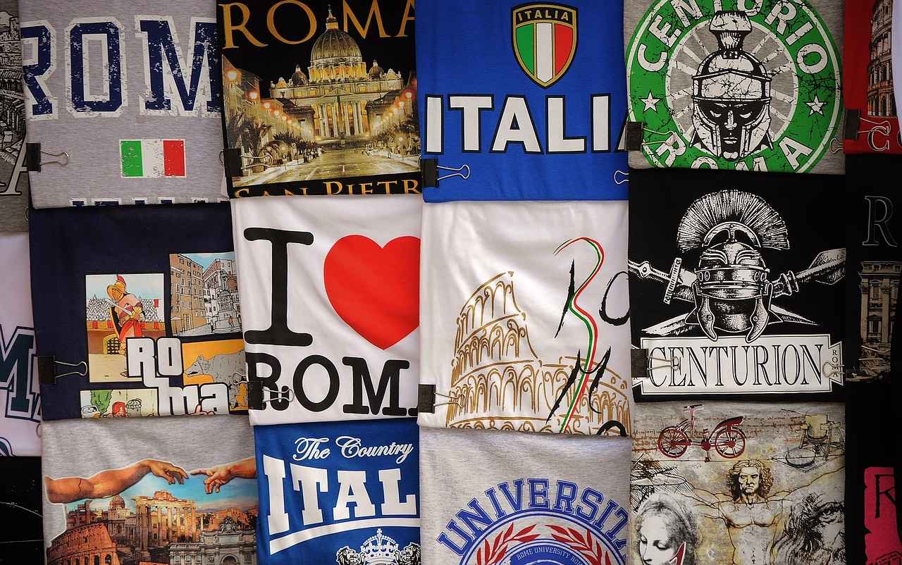The Ultimate Guide to Custom T-Shirt Printing 5 Finding the Right Custom T-Shirt Printing Service