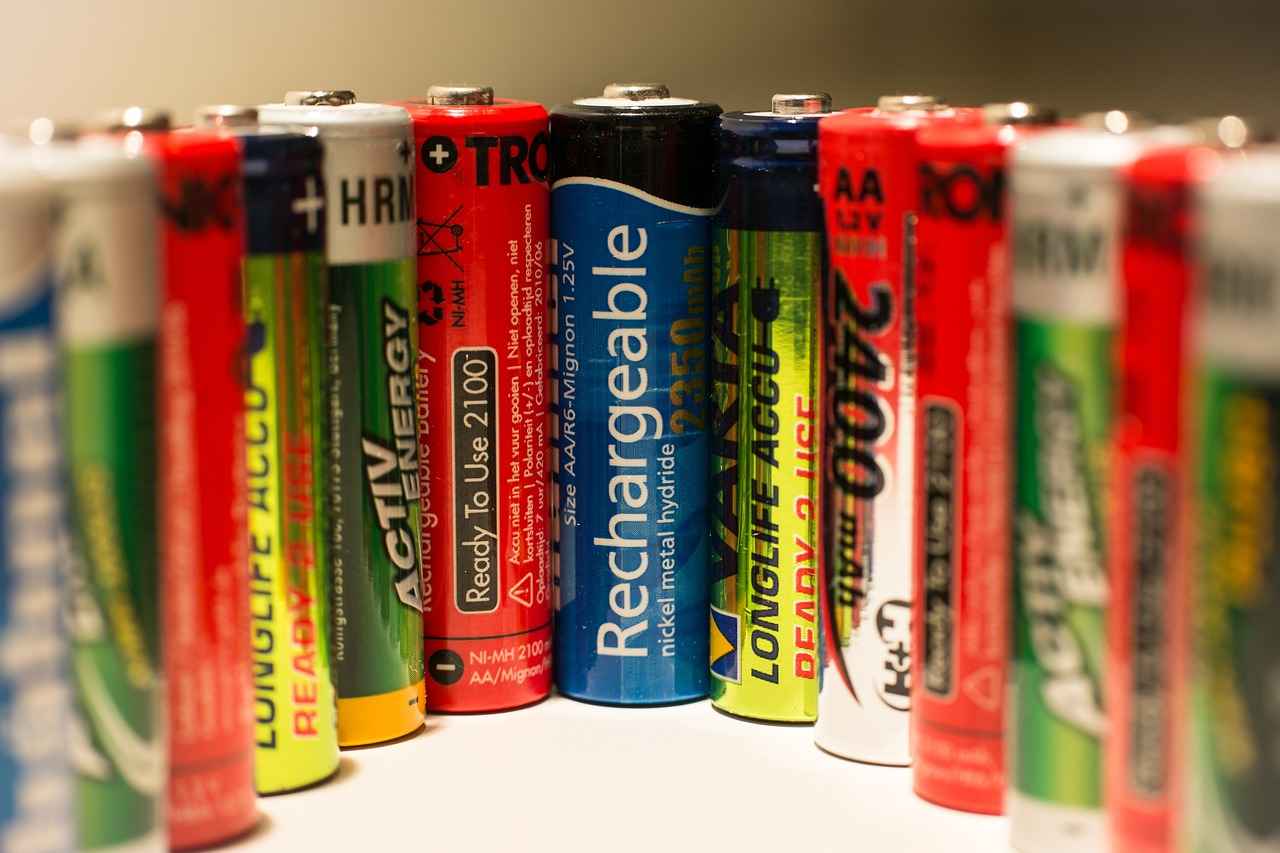 The Ultimate Guide to Vape Batteries: Safety & Maintenance 6 What Are Common Signs of Battery Damage?