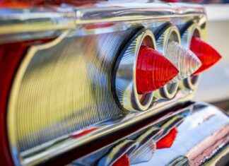 Timeless & Elegant Classic Bed Design Inspirations Timeless & Elegant Classic Bed Design Inspirations