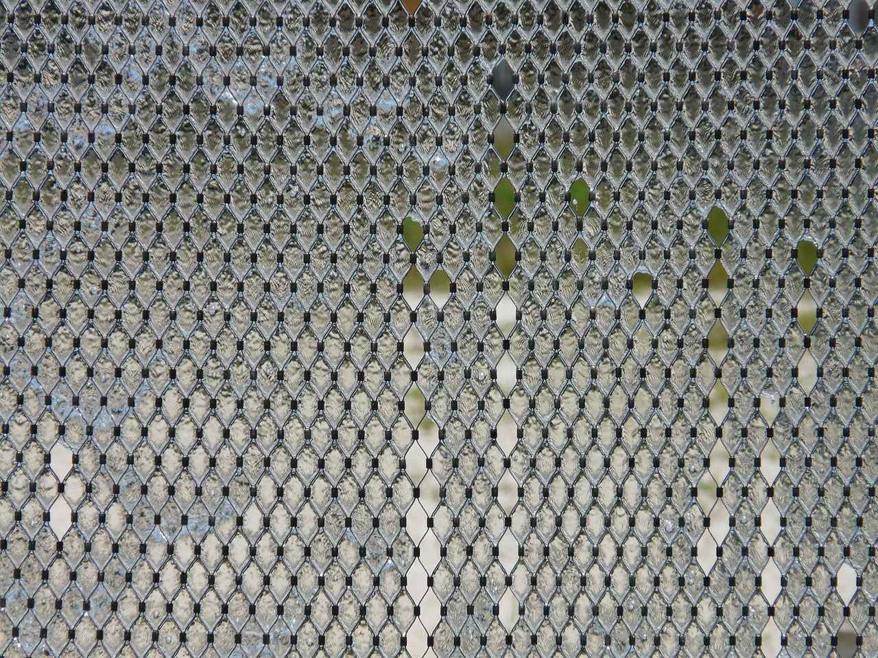 Top 10 Features Every Smartwatch Should Have in 2024 6 6. Enhanced GPS Functionality