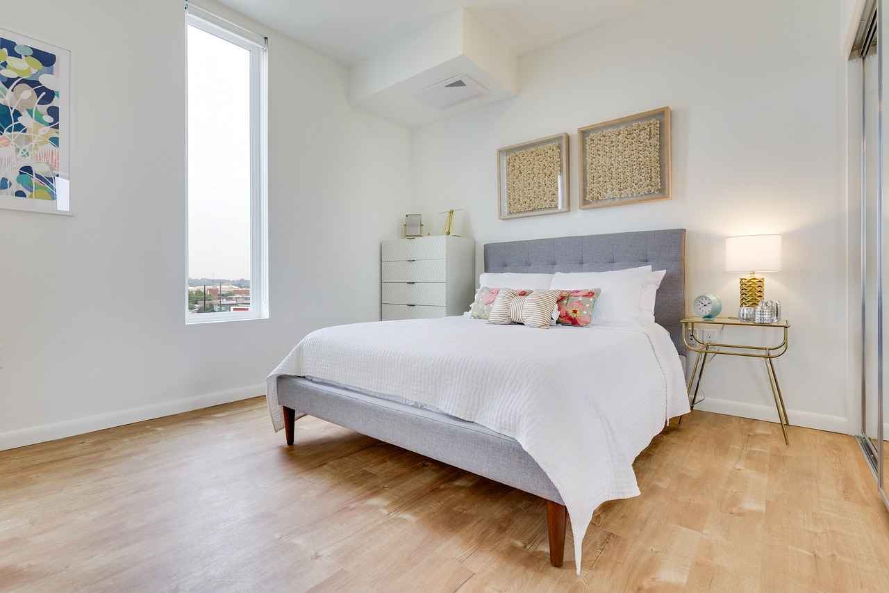 Choosing the Right Laminate Supplier