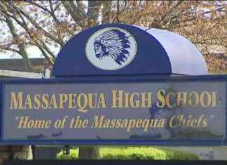 Trump comments fuel Massapequa ‘Chiefs’ mascot dispute trump-comments-fuel-massapequa-chiefs-mascot-dispute