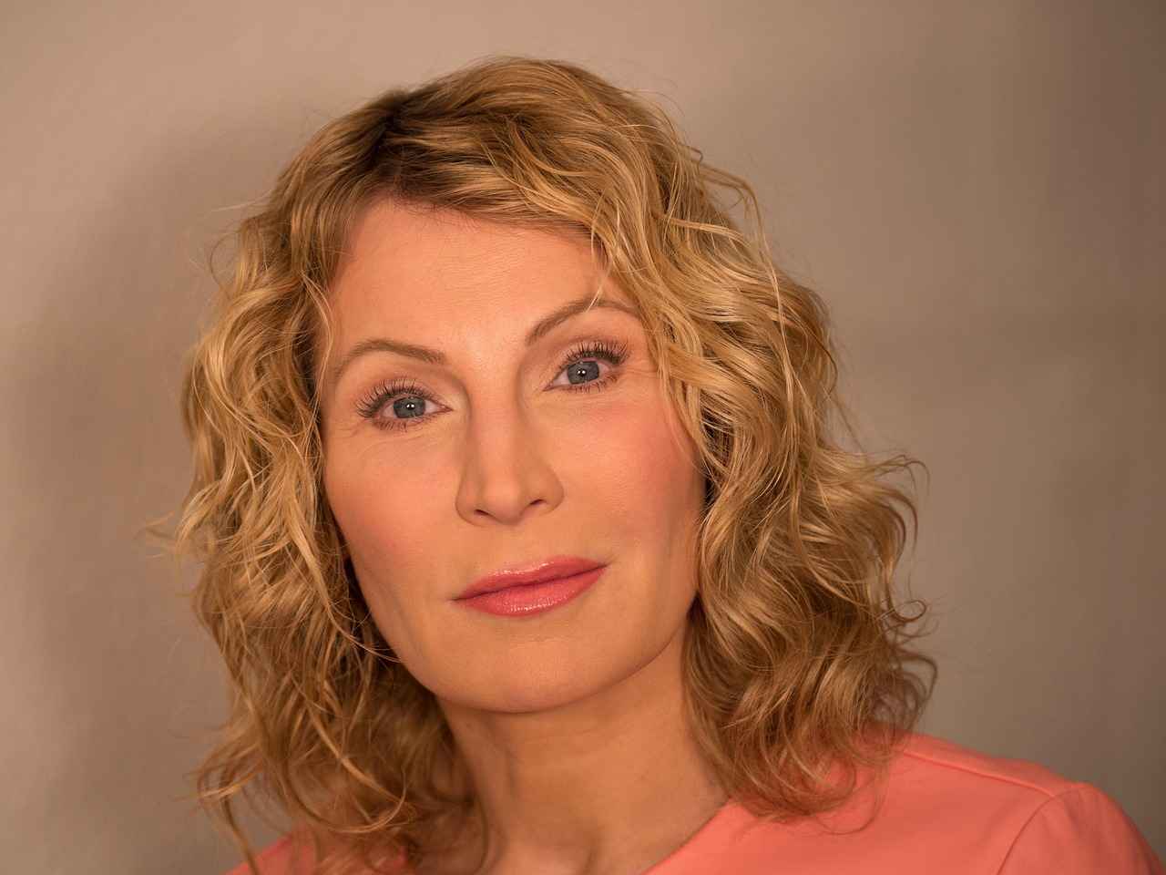 Turkey’s Hair Transplant Boom: Why Thousands Are Traveling for Surgery 1 The Rise of Hair Transplants in Turkey