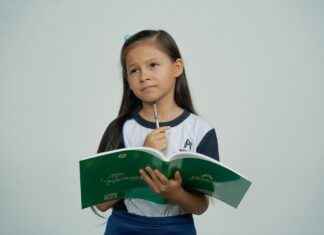 Understanding the Differences Between Subsidized and Unsubsidized Student Loans Understanding the Differences Between Subsidized and Unsubsidized Student Loans